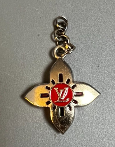 Louis vuitton - louis,