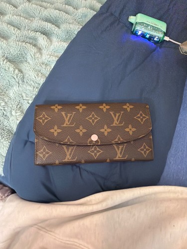Louis vuitton x 3 - x, 3.9