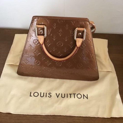 Louis vuitton - louis,