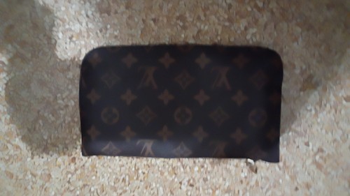 Louis vuitton - louis,