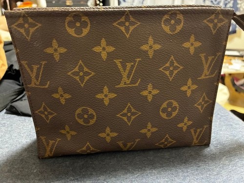 Louis vuitton - louis,