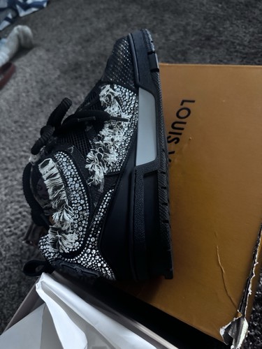 Louis vuitton - louis,