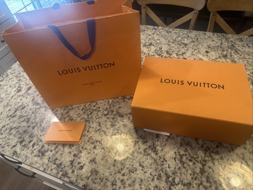 Louis vuitton - louis,