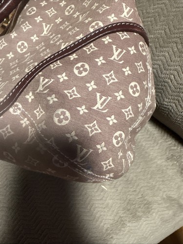 Louis vuitton - louis,