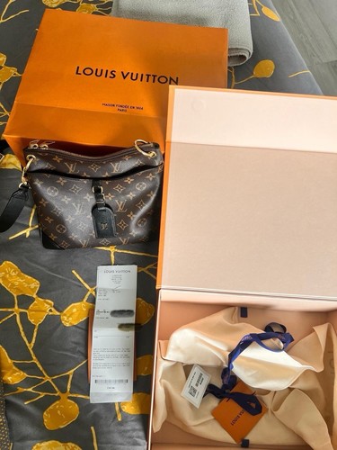 Louis vuitton - louis,