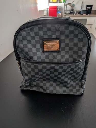 Louis vuitton - louis,