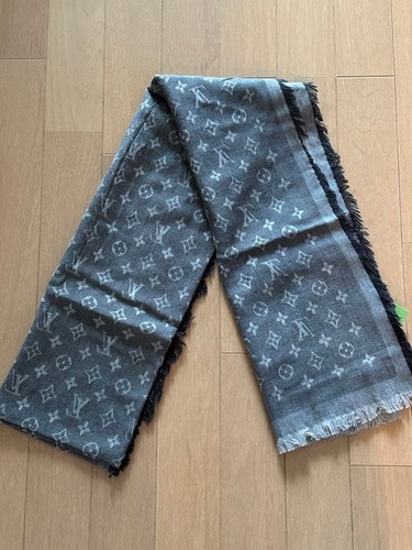 Louis vuitton - louis,