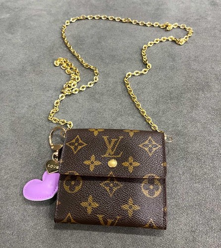 Louis vuitton - louis,