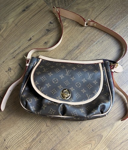 Louis vuitton - louis,