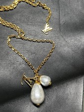 Louis Vuitton M66322 Pendente